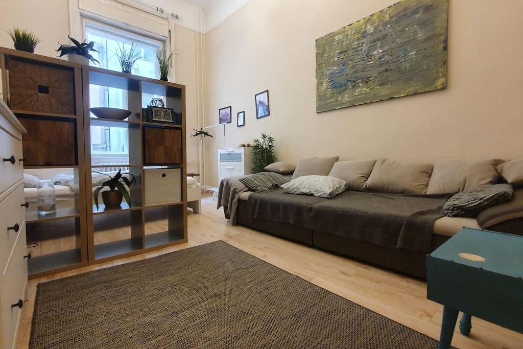 Wesseleny Apartment Near Synagogue With Ac After Renovation Budapest Exterior foto